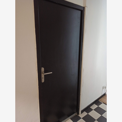 image_Pose de 3 portes intérieures.