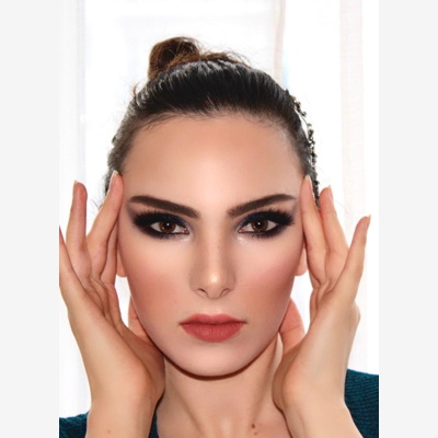 image_Make-up artiste / maquilleuse