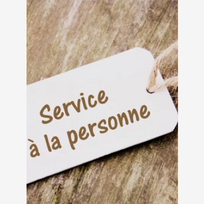 image_Accompagnant(e) auprès d'un jeune garçon autiste