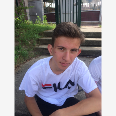 image_Étudiant cherche à donner des cours de soutien scolaire