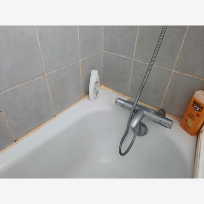 image_Réfection de joint et pose de pare douche