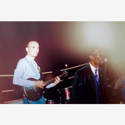 image_Cours particuliers de Guitare_Bass (domicile / extérieur) - Région de Rennes et sa Région