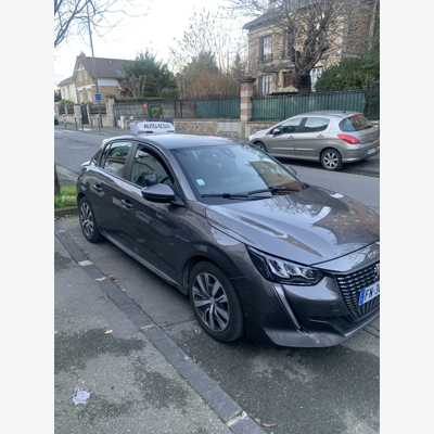 image_Moniteur auto école diplômé