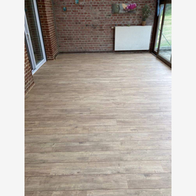 image_Pose de parquet stratifié