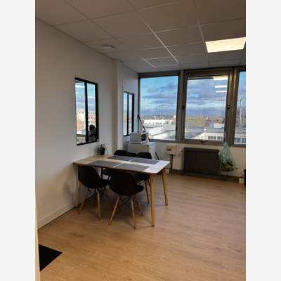 image_Bureau partagé ou salle de réunion privative