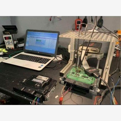 image_Electronique automobile : Diagnostic / Clonage et reprogrammation des calculeurs