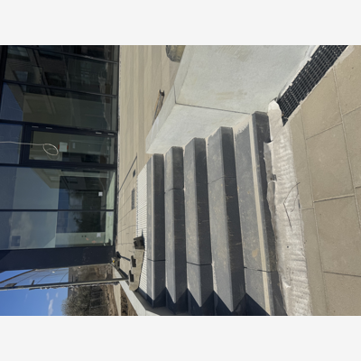 image_Maçon – Pose de dalles, pavés, bordures et tous travaux du bâtiment