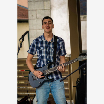 image_Cours de guitare électrique/acoustique à Metz – chez moi ou chez vous (crédit d’impôt à domicile)
