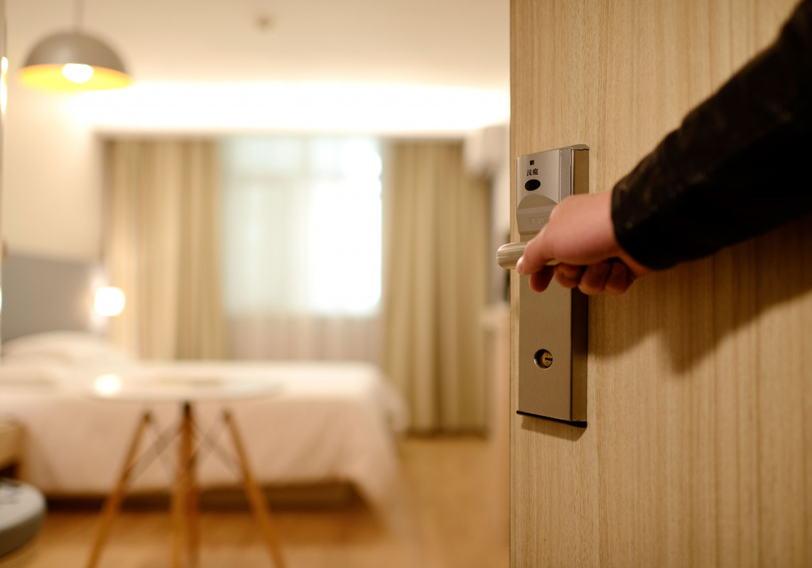image_Recherche concierge / H-F de ménage pour loc Airbnb