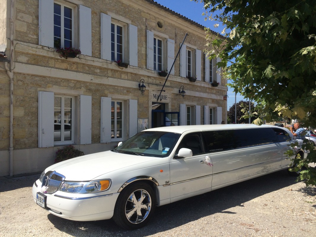 image_location de limousine à bordeaux