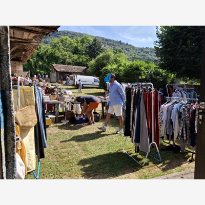 image_braderie le 3 août à IZIEU (01300)