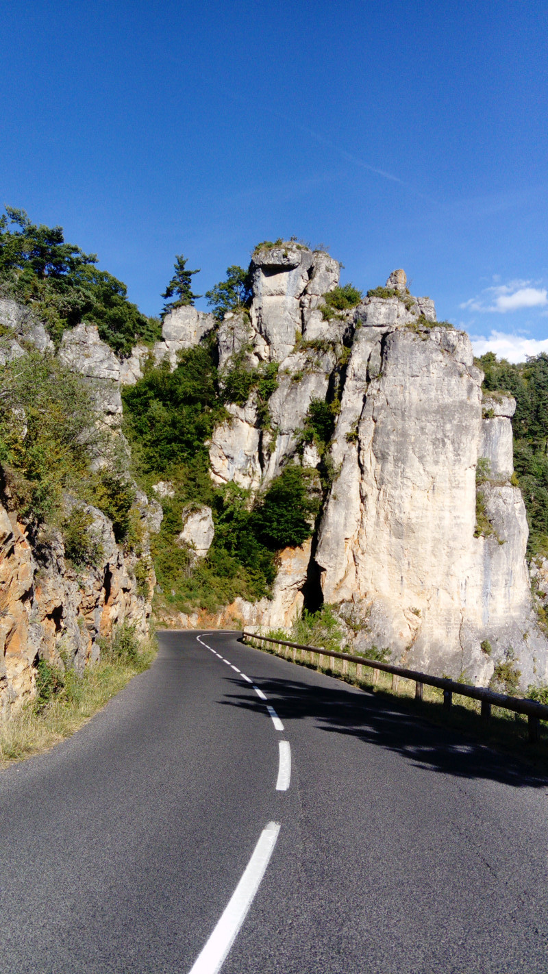 image_GUIDE TOURISTIQUE