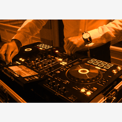 image_DJ Evénementiel - Mariage - Soirée Privée