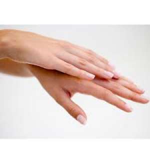 image_Eliminez les tâches brunes sur les mains