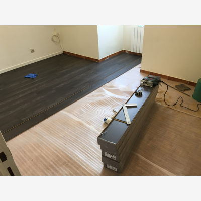 image_Application enduit peinture et carrelages parquet lino