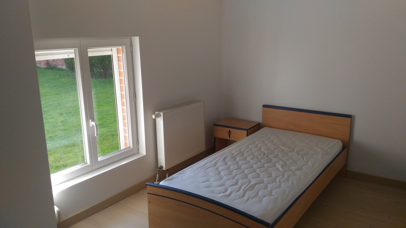 image_Chambre près d'Hazebrouck, Aire-sur-la-Lys, Saint-Omer: étud