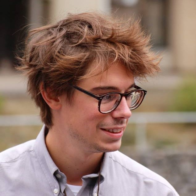 image_Jeune ingénieur propose cours particuliers de mathématiques