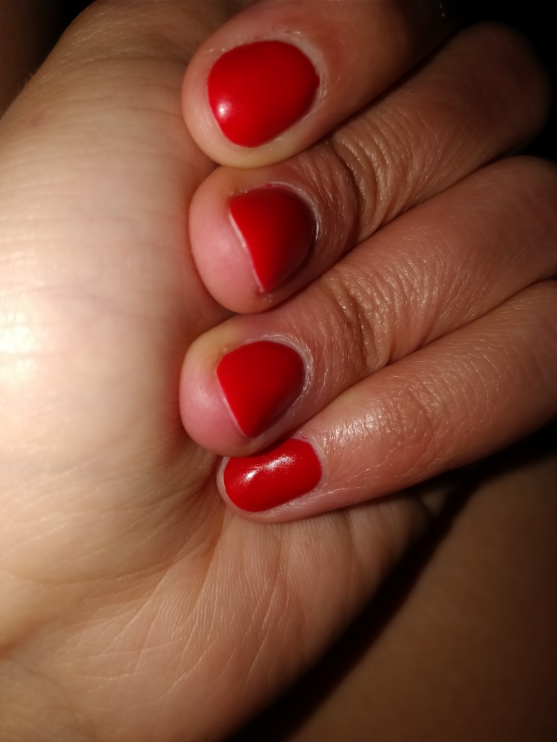 image_Pose de vernis gel et semi-permanent