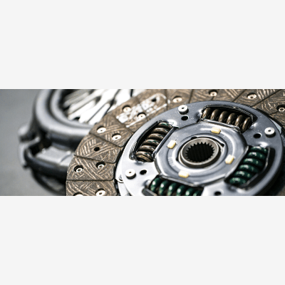 image_Mécanicien change votre turbo embrayage buté