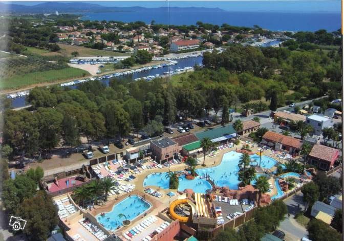 image_MOBILHOME A HYERES AVEC PARC AQUATIQUE DE 850m2