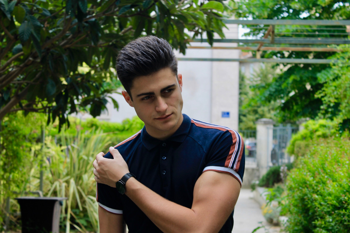 image_Modèle homme 20 ans sportif