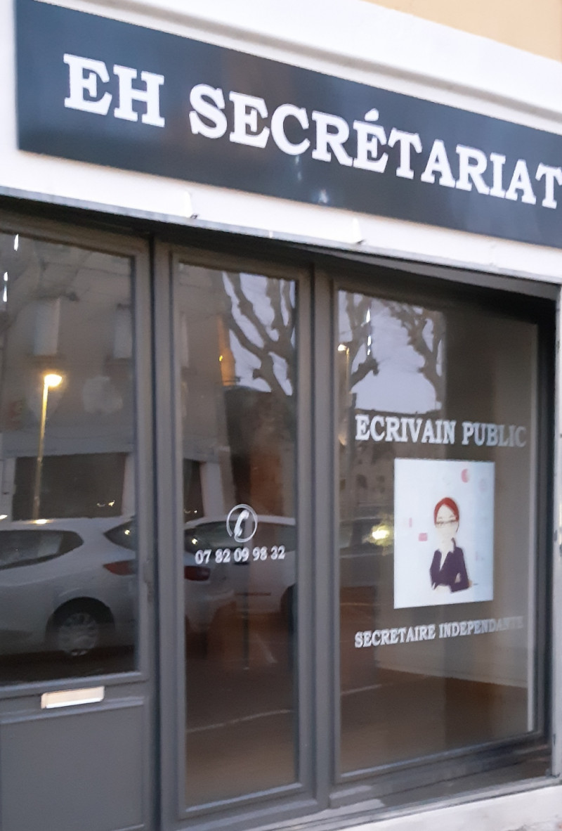 Espace de vie Sociale : un écrivain public numérique à votre service ::  Monteux