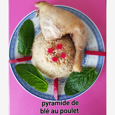 image_Pyramide de blé concassé au poulet