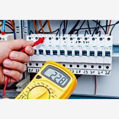 image_Électricien qualifié à votre service