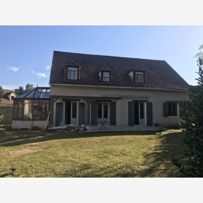 image_Cherche femme / homme de ménage + entrée / sortie d’un gîte