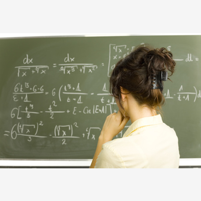 image_Ingénieur diplômé depuis 3 ans donne des cours de mathématiques en ligne