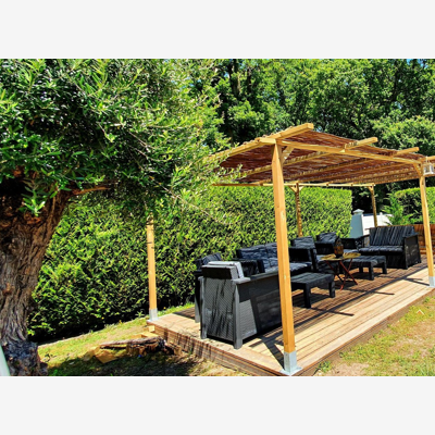 image_pose terrasse bois et pergola.